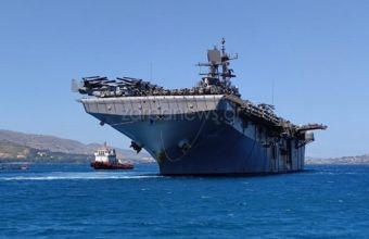 Στη Σούδα το θηριώδες ελικοπτεροφόρο «USS Iwo Jima» του έκτου αμερικανικού στόλου (φωτό)