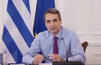 Μητσοτάκης: Στηρίζουμε τους ανάδοχους γονείς και θεσπίζουμε μέτρα που προωθούν την αναδοχή