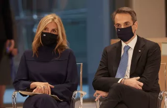 Γιορτή της Μητέρας: Ο Κυριάκος Μητσοτάκης ευχήθηκε «χρόνια πολλά» στη σύζυγό του (pic) 