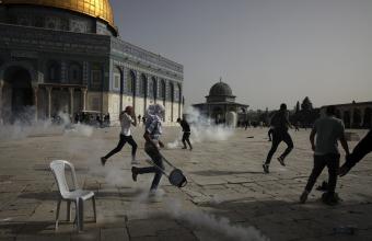Ιερουσαλήμ - πλατεία των Τεμενών: Εκατοντάδες τραυματίες σε συγκρούσεις Ισραηλινών - Παλαιστίνιων