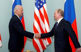 Συνάντηση Μπάιντεν - Πούτιν: «Η Ρωσία θέλει να αντιμετωπίζεται ως ίση των ΗΠΑ» 