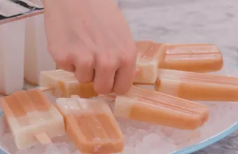 Σπιτικά παγωμένα latte pops με γάλα βρώμης