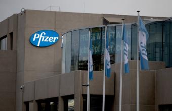 Η Pfizer δηλώνει πως το εμβόλιό της είναι πολύ αποτελεσματικό κατά της μετάλλαξης Δέλτα