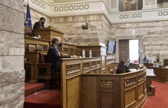 Εργασιακό νομοσχέδιο: Απορρίφθηκαν οι ενστάσεις αντισυνταγματικότητας ΣΥΡΙΖΑ, ΚΚΕ