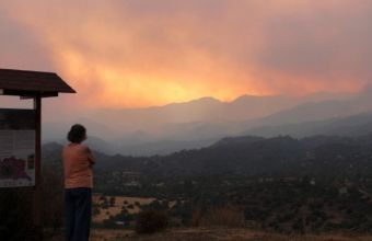 Κύπρος: Yπό πλήρη έλεγχο η μεγάλη πυρκαγιά- Τραγωδία με 4 εργάτες που βρέθηκαν απανθρακωμένοι