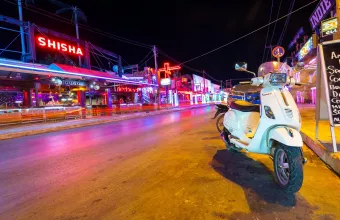  Λαγανάς: Άγριος ξυλοδαρμός τουρίστα - Συνελήφθησαν τρεις Βρετανοί