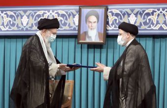 Ιράν: Ορκίστηκε ο νέος πρόεδρος της χώρας Εμπραχίμ Ραϊσί	