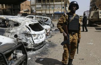 Μπουρκίνα Φάσο: Πέντε αστυνομικοί νεκροί σε επίθεση κοντά στα σύνορα με το Μαλί 
