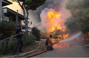 Τι προκάλεσε την καταστροφική πυρκαγιά της Βαρυμπόμπης- Το πόρισμα της πυροσβεστικής 