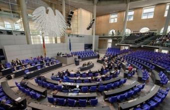 Γερμανία-Εκλογές: Ο Έλληνας της Bundestag διεκδικεί την επανεκλογή του