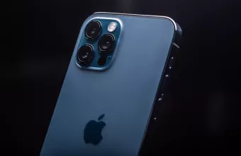 Bloomberg: iPhone με μηνιαία συνδρομή σχεδιάζει η Apple  