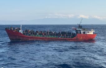 Ευρεία επιχείρηση διάσωσης ανατολικά της Κρήτης-Περί τα 400 άτομα σε φορτηγό πλοίο