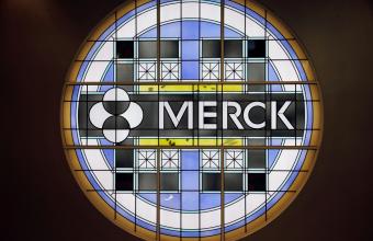 Merck: Πειραματικό χάπι κατά του κορωνοϊού μειώνει δραστικά νοσηλείες και θανάτους