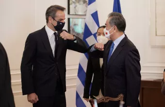 Συνάντηση Μητσοτάκη – με Κινέζο ΥΠΕΞ: Στην ατζέντα περαιτέρω ενίσχυση συνεργασίας