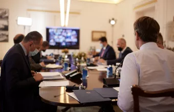Την Τετάρτη οι ανακοινώσεις Πλεύρη για την «κανονικότητα» των εμβολιασμένων