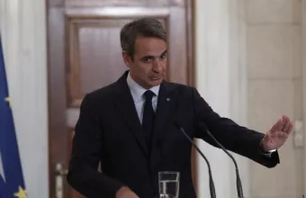 Απάντηση Μητσοτάκη σε ξένη δημοσιογράφο: Δεν θα δεχθώ να προσβάλλετε τον ελληνικό λαό