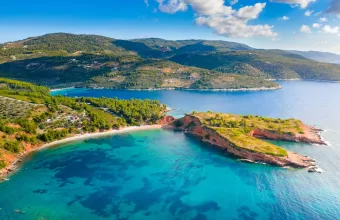 Times: Η Αλόννησος στην κορυφή των 25 προτεινόμενων ελληνικών νησιών