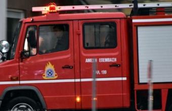 «Σε ασφαλές σημείο μεταφέρθηκαν 35 άτομα» -Η ανακοίνωση της Πυροσβεστικής για τη φωτιά στο «Παπανικολάου»