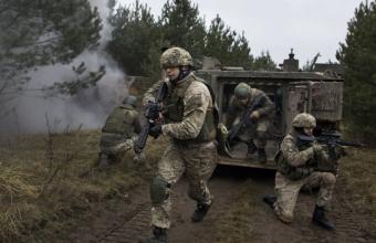 Πάνω από 10.000 Ρώσοι στρατιώτες επιστρέφουν στις βάσεις τους ύστερα από γυμνάσια κοντά στην Ουκρανία