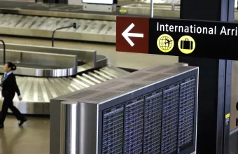 Κυκλοφοριακό χάος στη Βρετανία λόγω απεργίας στα μέσα μεταφοράς