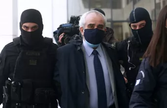 «Η σκλήρυνση κατά πλάκας θεραπεύεται», διατεινόταν ο Dr Kontos-Νέες μαρτυρίες θυμάτων