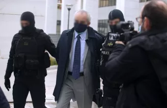 Δίκη ψευτογιατρού: «Του δώσαμε 6.000 ευρώ για βότανα από το Πήλιο» κατέθεσε συγγενής θύματος 