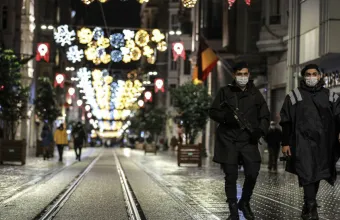 Κορωνοϊός - Τουρκία: Ξεπέρασαν τα 10 εκατ. τα κρούσματα- Οι θάνατοι κοντεύουν τους 84.000