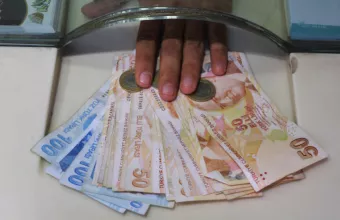 Η τουρκική λίρα έχει απολέσει το 22% της αξίας της από τις αρχές του έτους