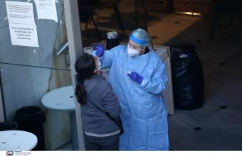 Τσακρής - ΣΚΑΪ: Η Όμικρον ουσιαστικά νέος ιός, θα σαρώσει – Στη Γαλλία νέα παραλλαγή
