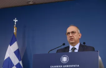 Οικονόμου για ακρίβεια: Η στήριξη σε επιχειρήσεις και νοικοκυριά θα συνεχιστεί για όσο χρειαστεί 