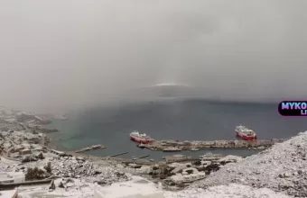 Tο «έστρωσε» και στην Μύκονο-Δείτε βίντεο από το χιονισμένο «νησί των ανέμων»