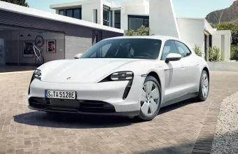 Με πέντε νέες εκδόσεις από την άνοιξη η Porsche Τaycan Sport Turismo