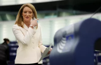 Μετσόλα για Ουκρανούς πρόσφυγες: Τώρα είναι ώρα για δράση