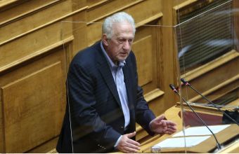 Σκανδαλίδης: Αυτονόητη η υπερψήφιση της πρότασης δυσπιστίας - Ανίκανη η κυβέρνηση