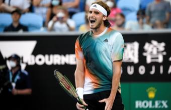 Τσιτσιπάς: Ζορίστηκε αλλά νίκησε και τον Μπάες-Προκρίθηκε στον τρίτο γύρο του Australian Open