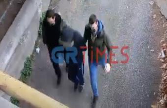 Δολοφονία Άλκη: Στα δικαστήρια ο 20χρονος που είχε διαφύγει στην Αλβανία- Δείτε βίντεο