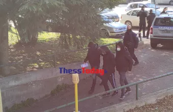 Δολοφονία Άλκη: Στο δικαστήριο ο 20χρονος που είχε διαφύγει στην Αλβανία (βίντεο)