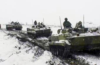 «Πρόβα πολέμου» στην Ουκρανία- «Έτοιμος για διαπραγματεύσεις ο Πούτιν» - Κρίσιμη συνάντηση με Σολτς
