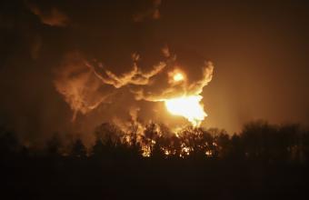 Άλλη μια νύχτα τρόμου στο Κίεβο-Μεγάλη έκρηξη κοντά σε σιδηροδρομικό σταθμό λίγο πριν τις διαπραγματεύσεις