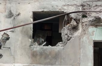 Ο ΣΚΑΪ στην εμπόλεμη ζώνη της Ουκρανίας: Εικόνες καταστροφής στη Μαριούπολη μετά τη ρωσική εισβολή 