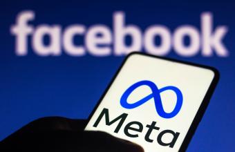 Το Facebook περιορίζει την πρόσβαση στα ρωσικά δίκτυα RT και Sputnik στην ΕΕ 