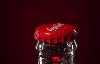 (Και) η Coca-Cola Company αναστέλλει τις δραστηριότητες της στη Ρωσία 