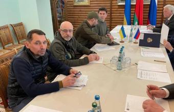 Ολοκληρώθηκαν οι διαπραγματεύσεις Ρωσίας-Ουκρανίας - Συμφωνία μόνο για ανθρωπιστικούς διαδρόμους 