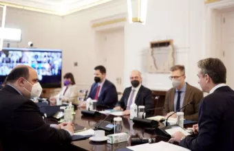 Μητσοτάκης στο Υπουργικό: Παγώνουν 3.000 πλειστηριασμοί ακινήτων για ευάλωτους δανειολήπτες