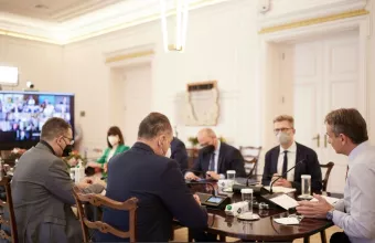 Μητσοτάκης: Μέτρα 4 δισ. σε τέσσερις άξονες - Έρχεται πρόσθετη στήριξη σε αγρότες και παραγωγούς