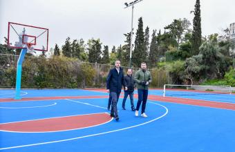 Το πάρκο της Κονίστρας «επιστρέφει» στα Πετράλωνα - Αναβαθμίστηκαν πλήρως τα γήπεδα μπάσκετ και τένις