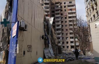 «Ζούμε μια κόλαση», λένε οι κάτοικοι της Μαριούπολης - Συνεχίζονται οι ρωσικοί βομβαρδισμοί στο Χάρκοβο