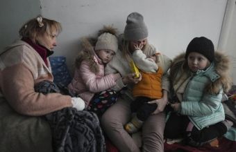Πόλεμος στην Ουκρανία: Πάνω από 100 παιδιά έχουν χάσει τη ζωή τους