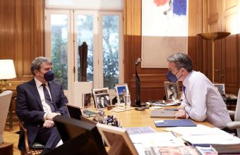 Υποψήφιος με τη ΝΔ ο Χρυσοχοΐδης - Συνάντηση με τον πρωθυπουργό