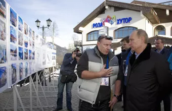 Ρώσος κροίσος προειδοποιεί τον Πούτιν: Μακριά τα χέρια σου από τις περιουσίες μας- Μη μας γυρίσεις στο 1917